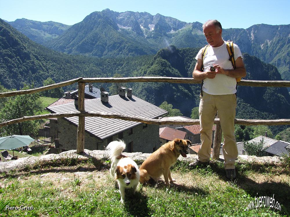 10 Vista dall'alto col Menna da sfondo.jpg